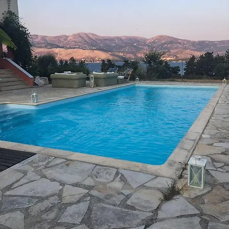 Mitis Lixúri